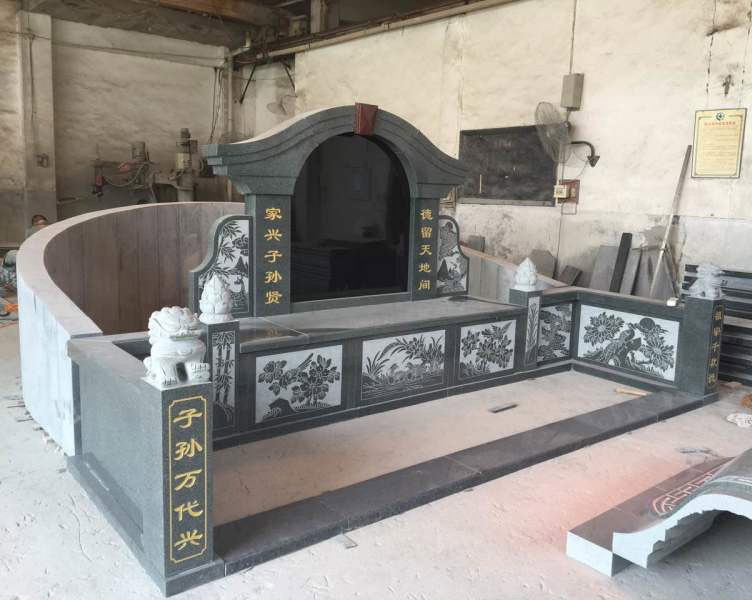 广西传统墓碑