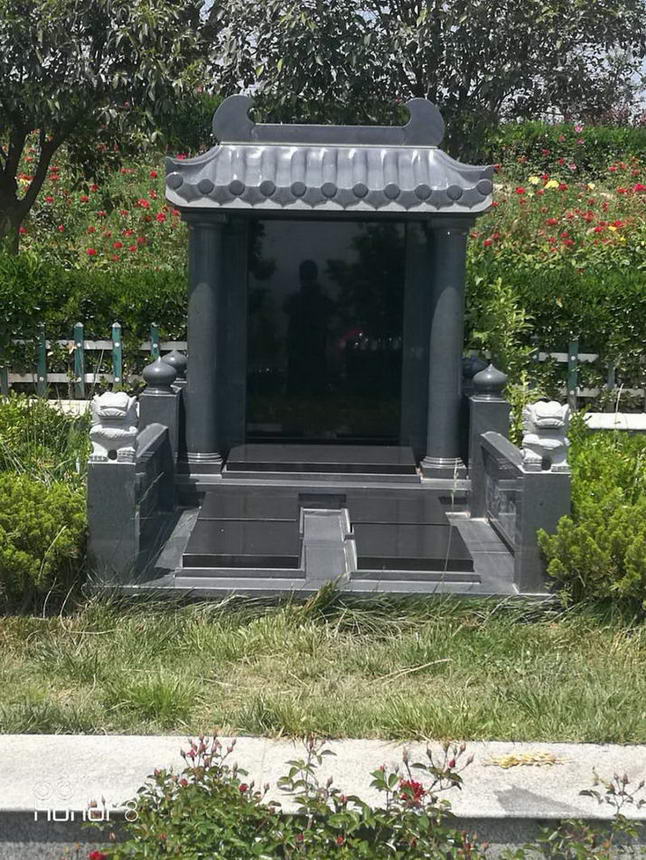 黔东南花岗岩墓碑