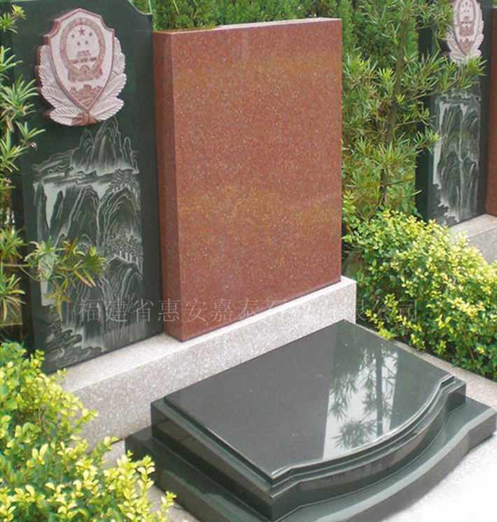 云南烈士墓碑