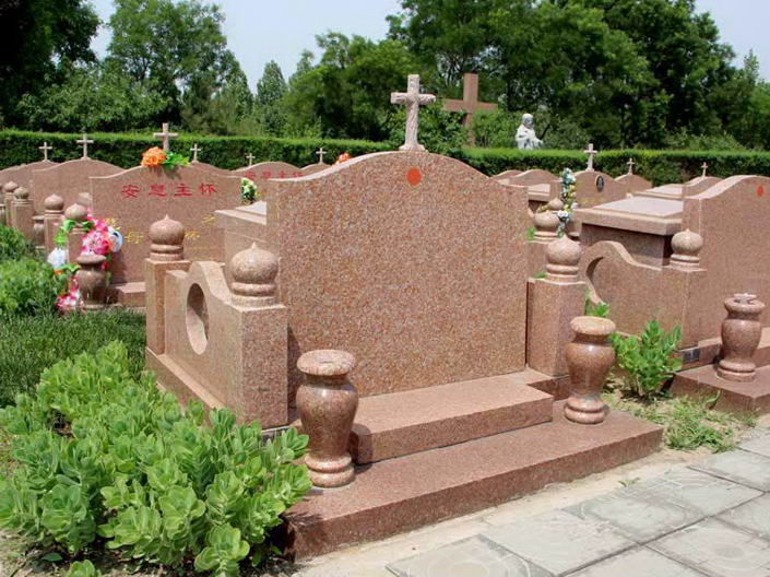 凉山日式墓碑