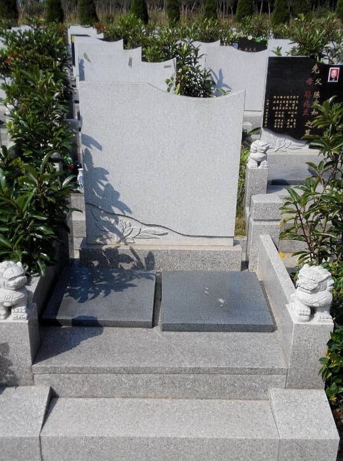 晋中西式墓碑